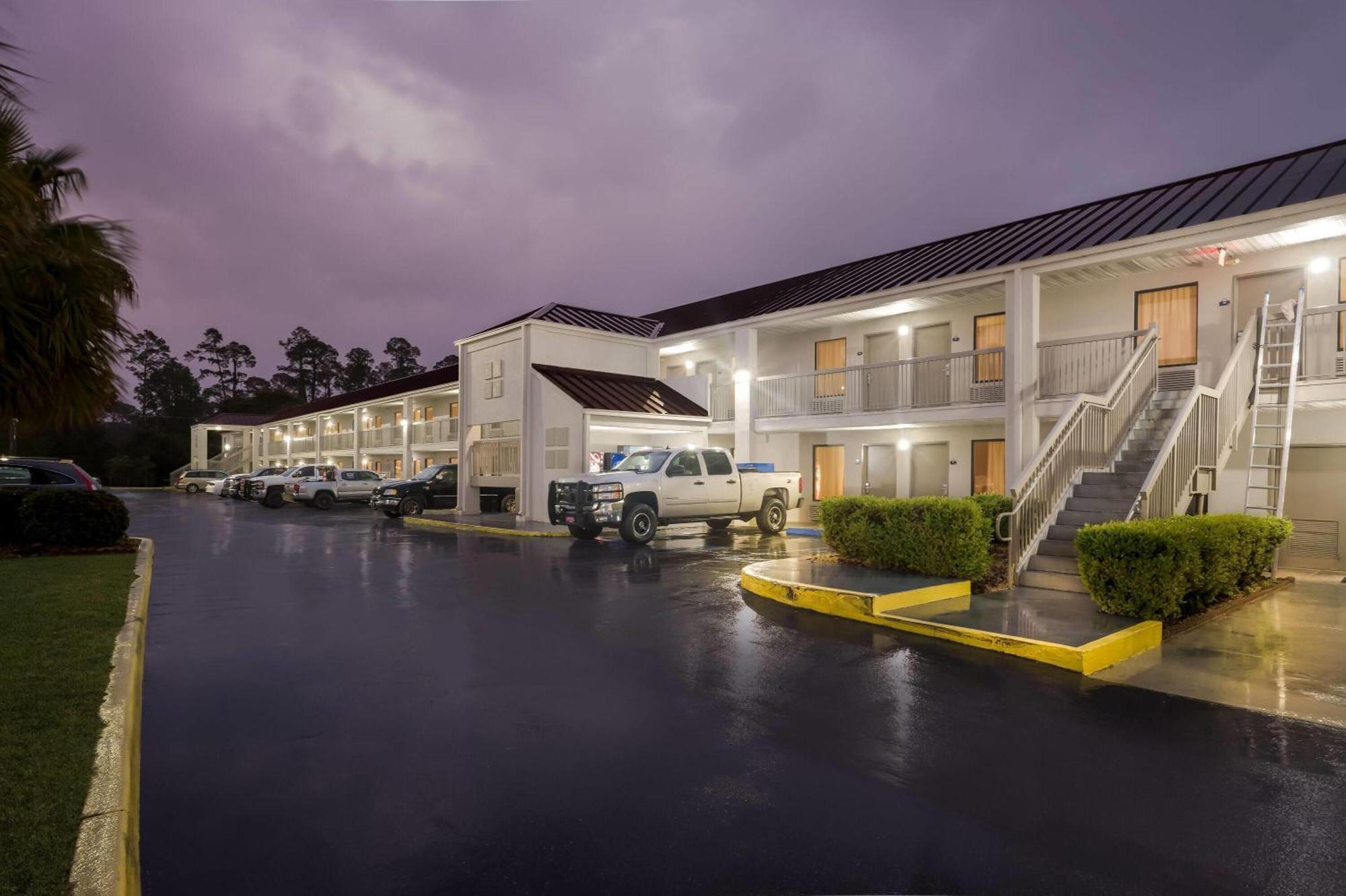 Days Inn By Wyndham Bainbridge Zewnętrze zdjęcie